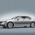 BMW planuoja paleisti į gatves 40 prabangių autonomiškų sedanų