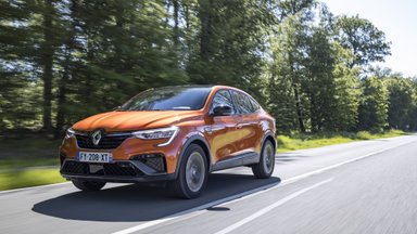 Naujo „Renault Arkana“ testas: konkurentai nesiūlo nieko panašaus