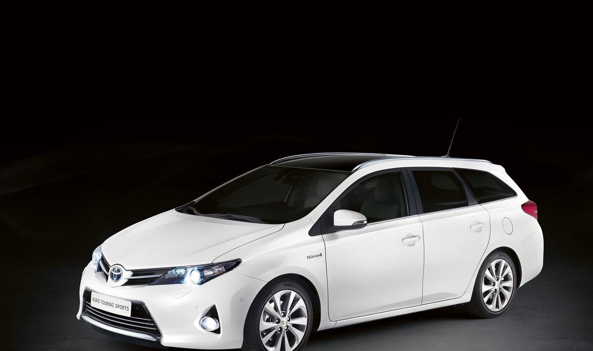 Toyota Auris Touring Sports