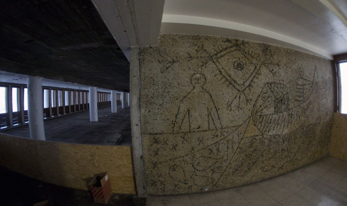 P. Picasso raižiniai betone
