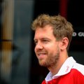 S. Vettelio vairuojamas greitosios pagalbos automobilis aplenkė „Ferrarį“