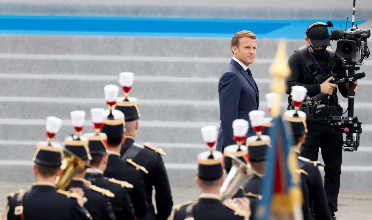Prancūzija mini Bastilijos paėmimo dieną