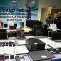 Malaizijoje dėl telefoninio sukčiavimo areštuoti 93 kinai ir 6 malajiečiai