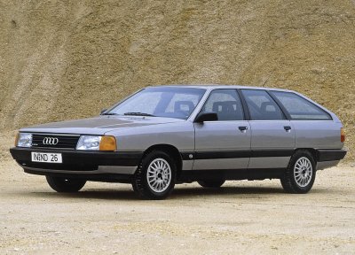Audi 100 Avant quattro (1984 m.)