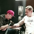 R. Javtoko ranką papuošė įspūdinga tatuiruotė