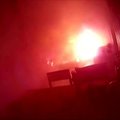 Paskelbtas vaizdo įrašas, kaip bute sprogsta besikraunantis elektrinis motoroleris