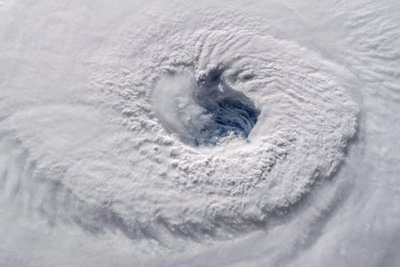 Uraganas. Taifūnas.