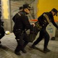 Madride po gatvės prekiautojo mirties įsiplieskė neramumai