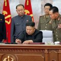 Iš Šiaurės Korėjos – netikėtas pripažinimas: Kim Jong Unas mistinių galių neturi