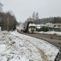 Skaitytojo naujiena. Kelio darbai Vilniuje sukėlė klausimų: kiek laiko laikys vidury žiemos patiestas asfaltas?