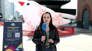 Į Liverpulį susirinkę „Eurovizijos“ gerbėjai įvertino Monikos Linkytės pasirodymą