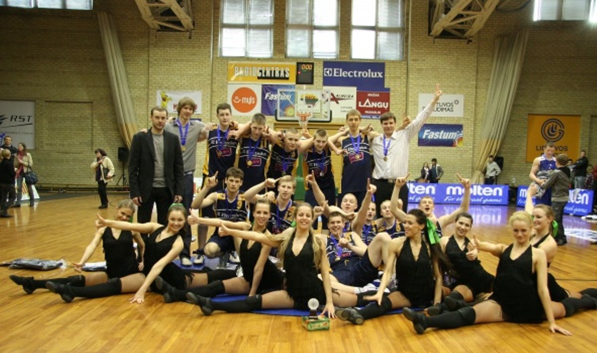 2010 m. čempionai - Š.Marčiulionio akademijos "Electrolux" komanda 