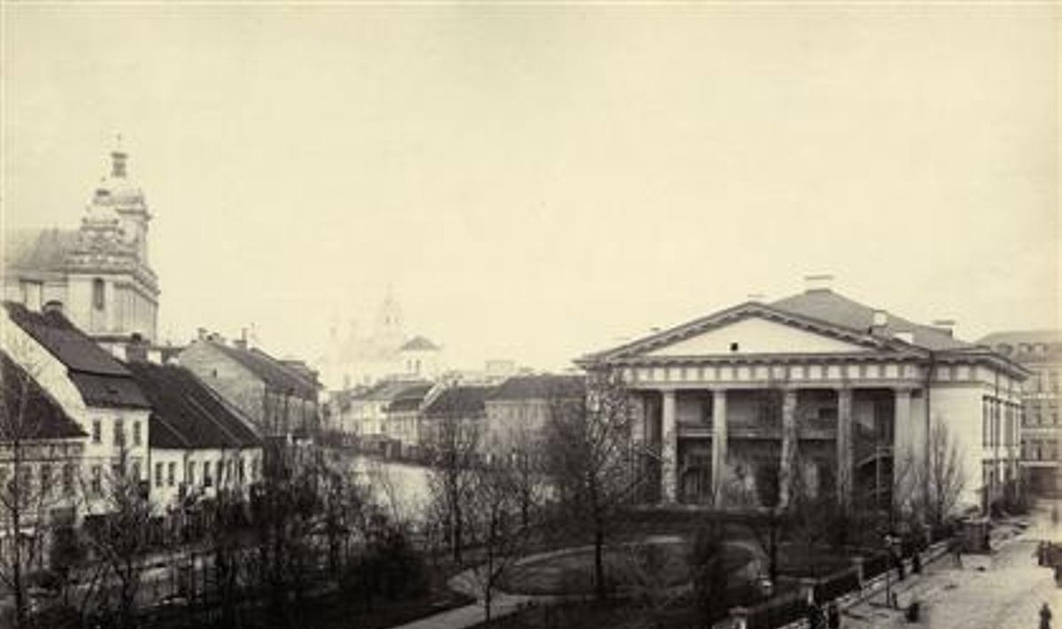 Józef Czechowicz. Teatro skveras (dabar Rotušės aikštė) 1870–1880. VUB
