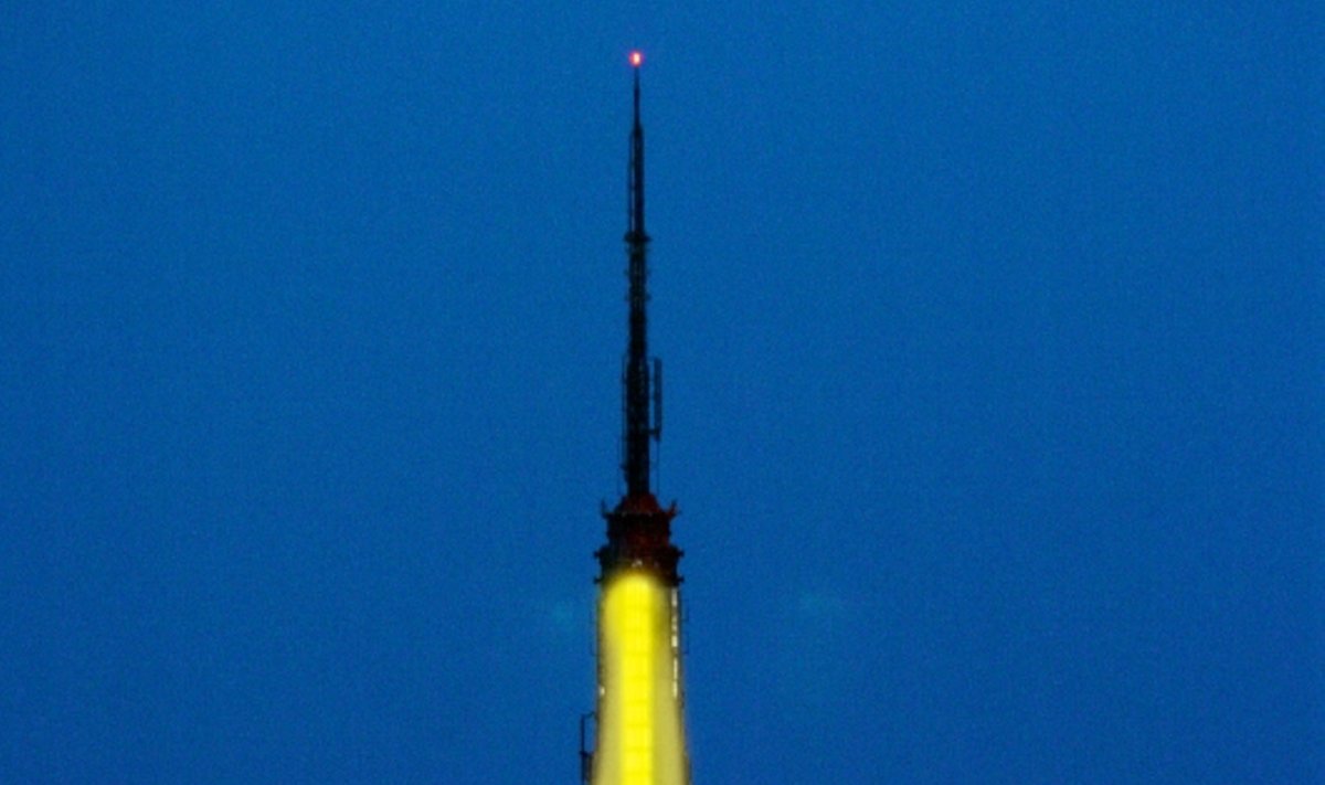 Lietuvos vėliavos spalvomis apšviestas Empire State Building