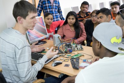 Teachers are like our parents,” says Anmol from India, who came to Alytus together with her cousin (photo by Dalia Mikonytė)