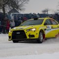 Pirmas žiemos ralio „Halls Winter Rally 2013“ lyderis - D.Jociaus „Mitsubishi“ ekipažas