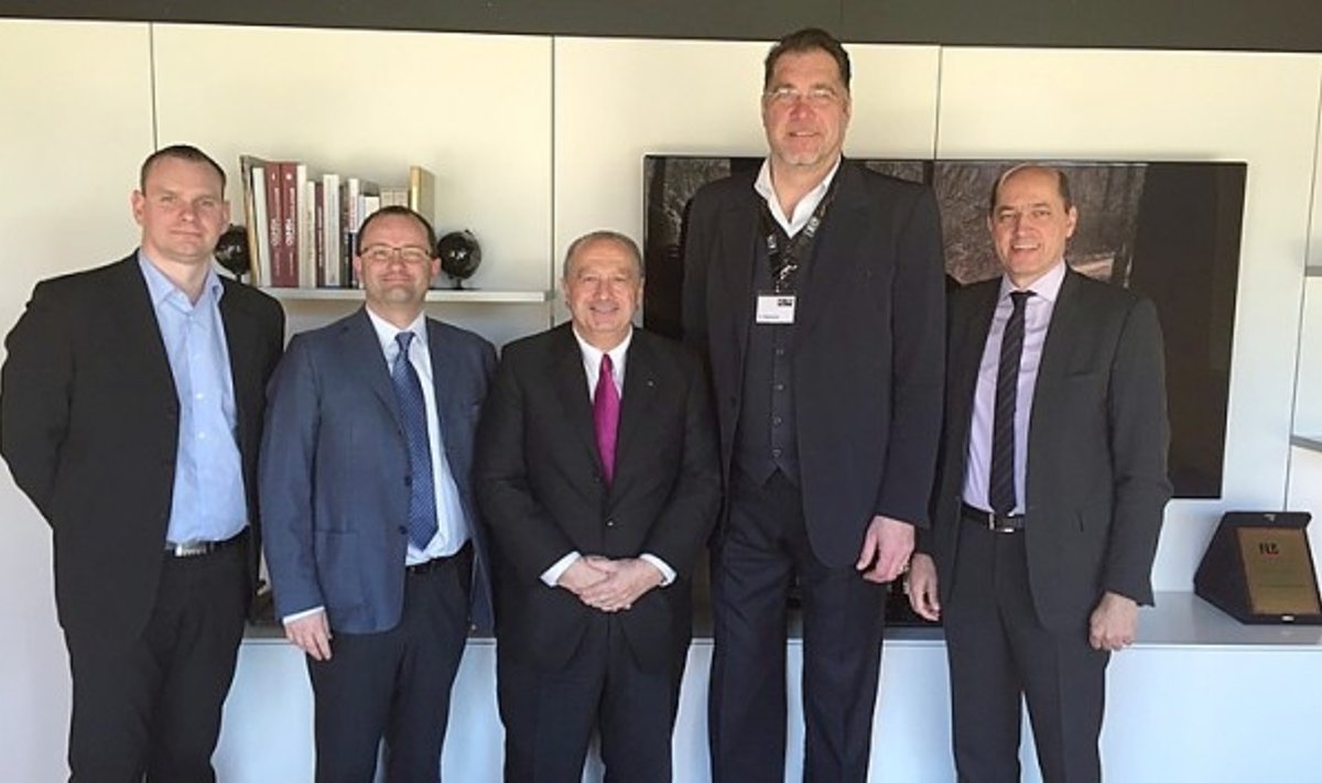 Arvydas Sabonis ir Mindaugas Špokas susitiko su naująja FIBA vadovybe