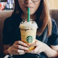 „Starbucks“ priversta mažinti darbuotojų darbo valandų skaičių