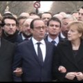 Susikibę rankomis pasaulio lyderiai pradėjo istorinę demonstraciją Paryžiuje