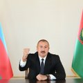 Azerbaidžano prezidentas kritikuoja tarpininkus, nesiliaujant susirėmimams Kalnų Karabache