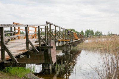 Pėsčiųjų tiltas per Širvėnos ežerą