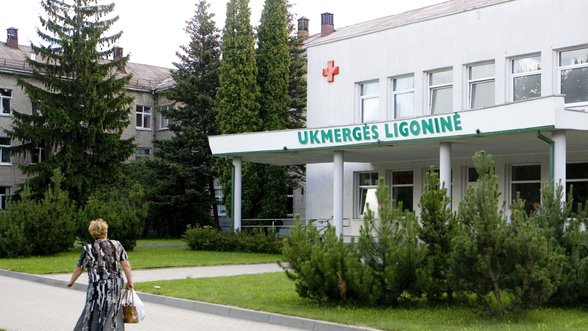 Lithuania's 1st COVID-19 victim probably infected in hospital