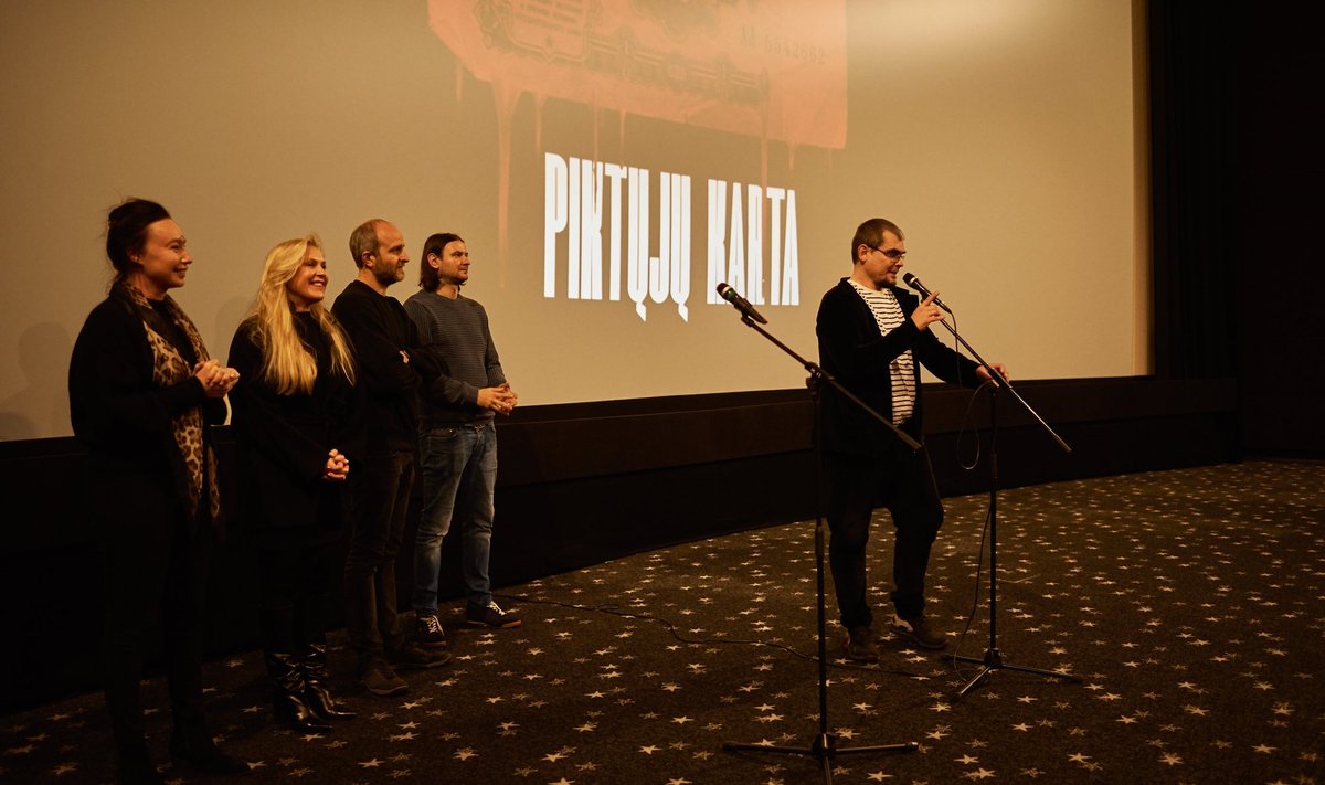 Emilis Vėlyvis pakvietė pareigūnus į specialų filmo "Piktųjų karta" seansą