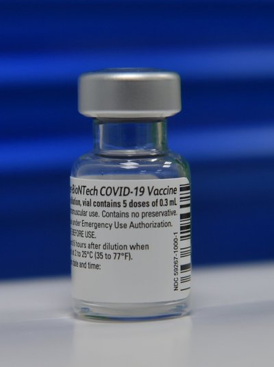 Skiepijimas nuo koronaviruso „Pfizer“ vakcina