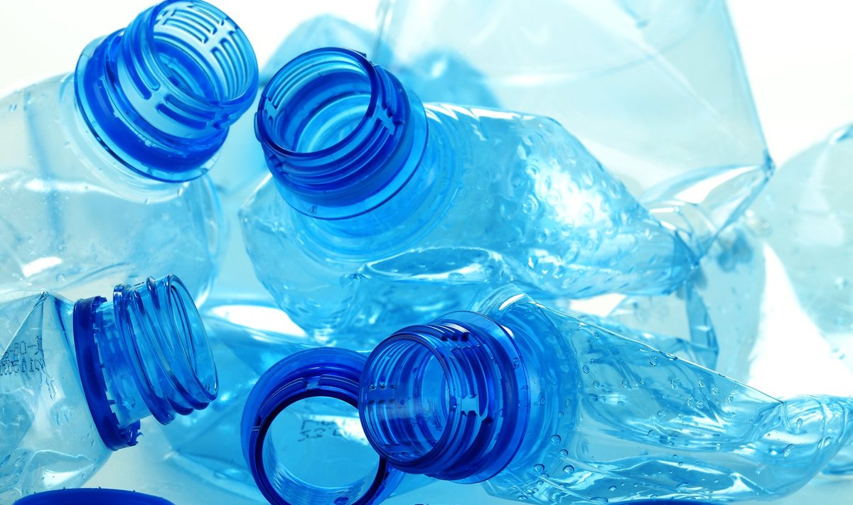 Plastmasiniai buteliai
