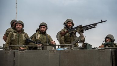 "Качественное военное превосходство". Кто поставляет оружие Израилю?