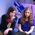 „Pussy Riot“ narės kyla į kovą prieš Rusiją