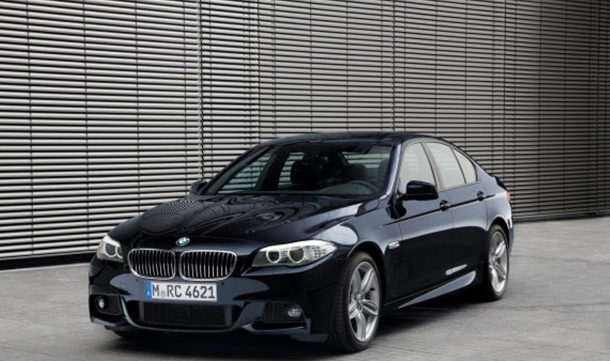 BMW 5-os serijos „M Sport“ versija