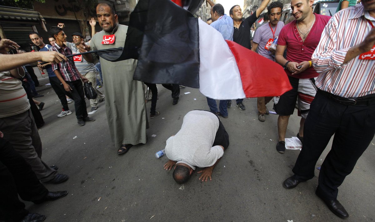 Egiptiečiai Kairo Tahriro aikštėje