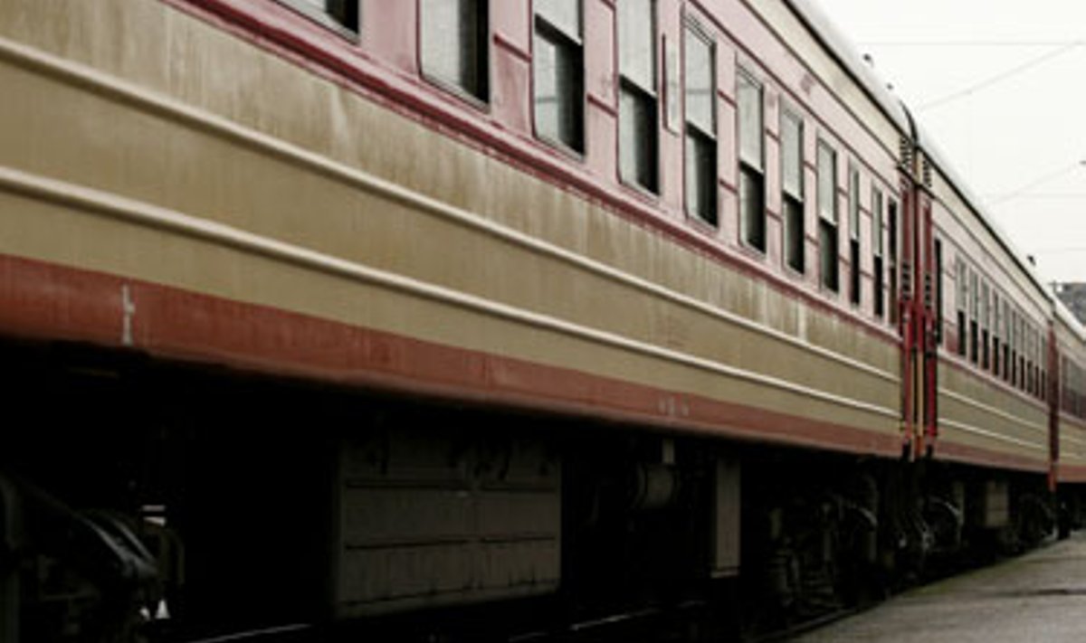 Traukinys, geležinkelis, vagonas