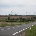 „WindEurope“ vadovas: vėjo parkų plėtotojai sunerimę dėl galimo neigiamo priedo Lietuvoje