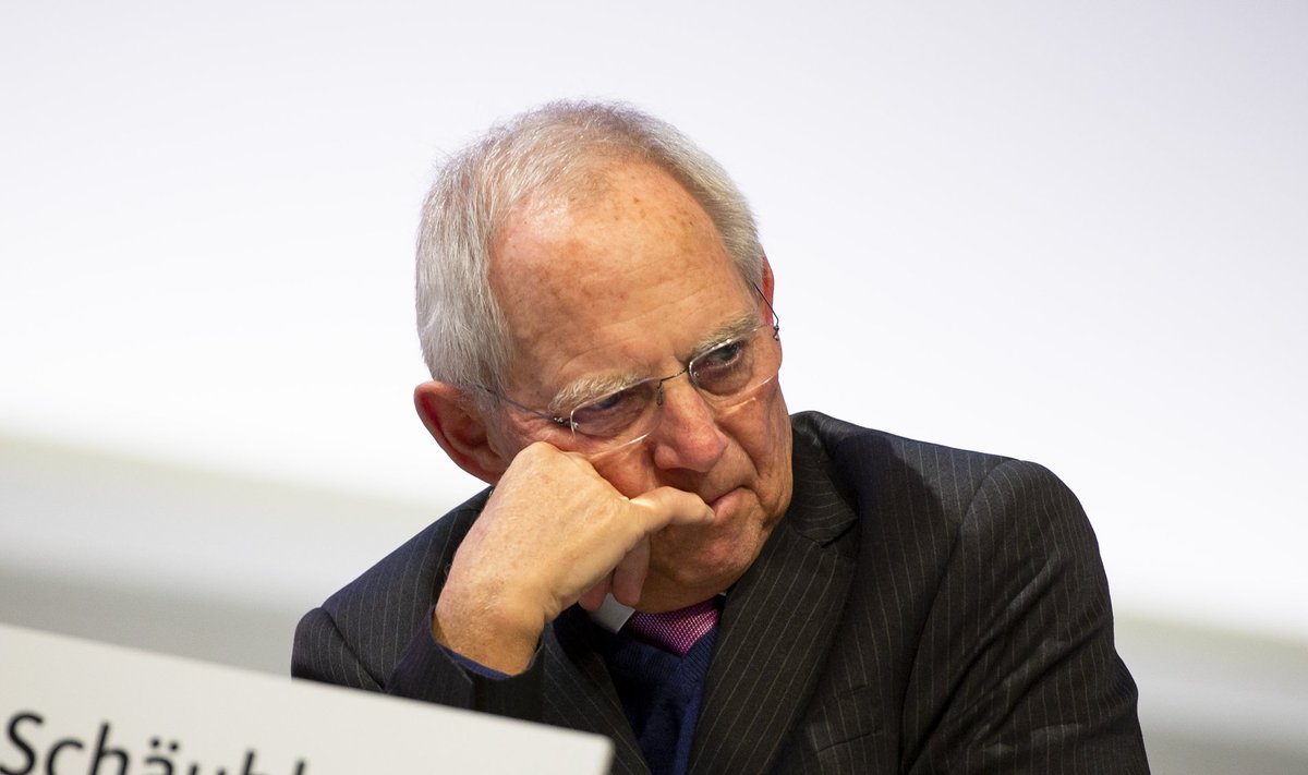 Mirė buvęs Vokietijos Bundestago pirmininkas Wolfgangas Schauble