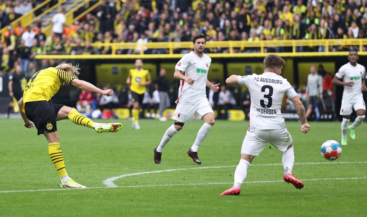 Dortmundo "Borussia", Julian Brandt