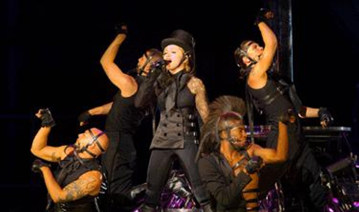 Madonna per turo "Confessions on a Dancefloor" koncertą Vokietijoje
