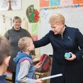 D. Grybauskaitė: mūsų vaikai tapo sistemos įkaitais