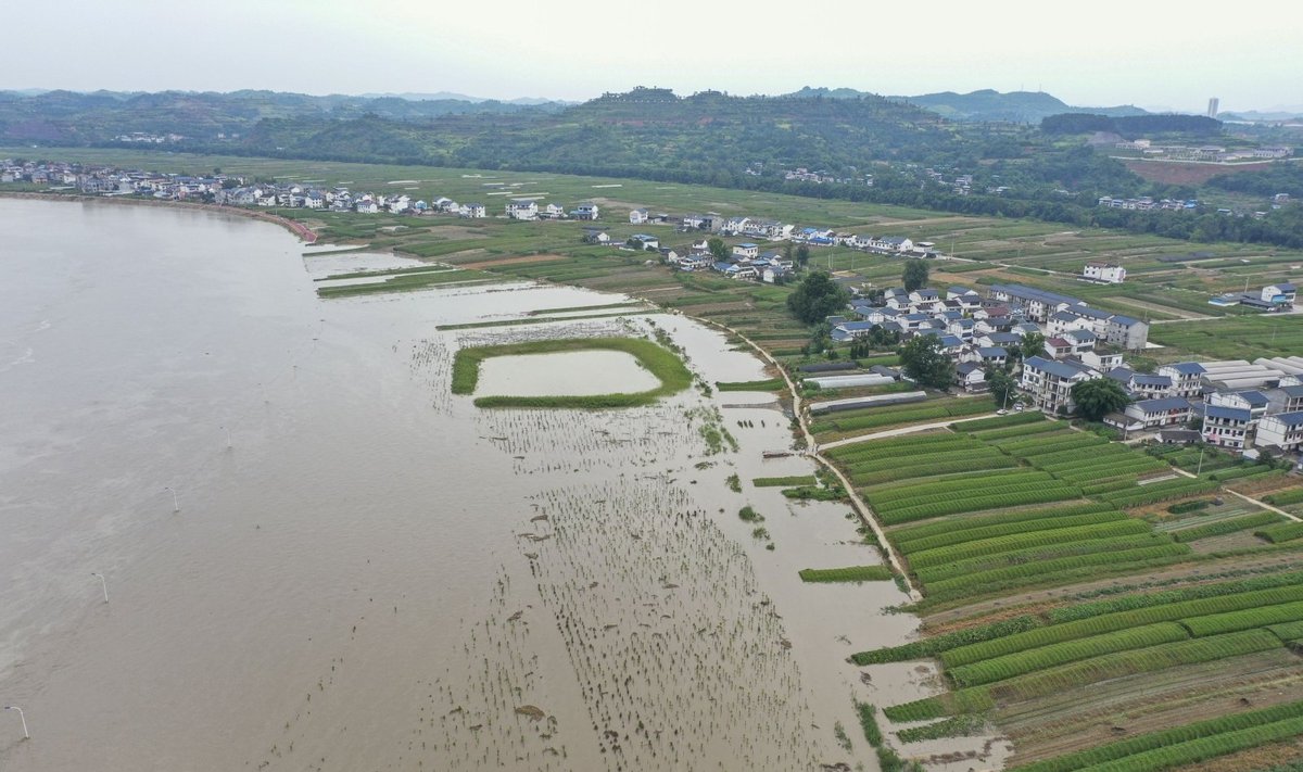 Stichiniai potvyniai siaubia Kiniją