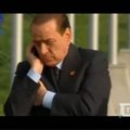 Italijos žiniasklaida šaiposi iš netaktiškų S.Berlusconi išsišokimų