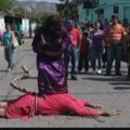 Salvadore prieš Velykas vyksta tradicinė plakimo ceremonija