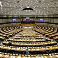 Европарламент осудил попытки РФ вмешаться в дела ЕС и призвал власти Латвии "тщательно изучить" кейс Жданок
