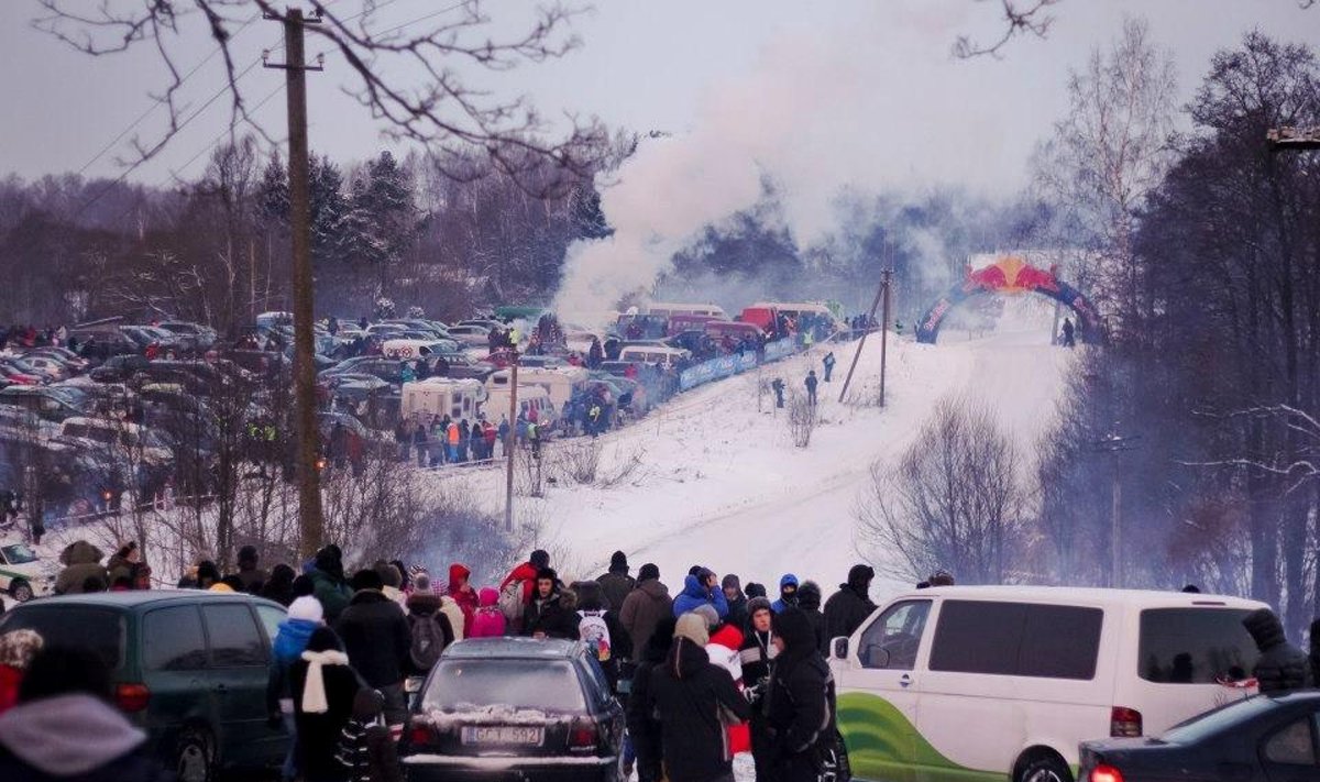 "Halls Winter Rally" žiūrovų zona (G.Matulaičio nuotr.)