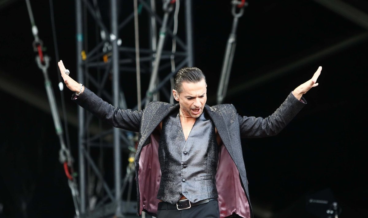 "Depeche mode" koncertas