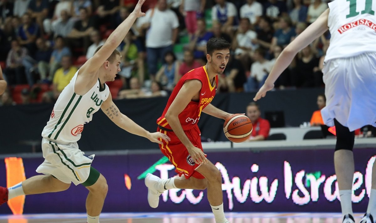 Lietuvos jaunimo U-20 krepšinio rinktinė finale kovojo su Ispanija