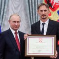 Rusijos rinktinę ir Staučę Kremliuje priėmęs Putinas: man labai norėjosi susitikti