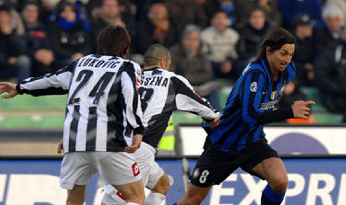 Milano "Inter" ir Udinės "Udinese" komandų susitikimo akimirka