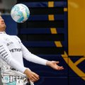 Austrijos GP penktadienio antrose treniruotėse greičiausias vėl buvo N. Rosbergas