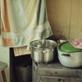 Karantinas kirto skurdžiausiai gyvenantiems: socialiai remtinų šeimų vaikai liko be šilto maisto